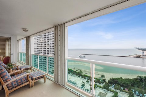 Condominio en venta en Fort Lauderdale, Florida, 2 dormitorios, 166.2 m2 № 967996 - foto 29