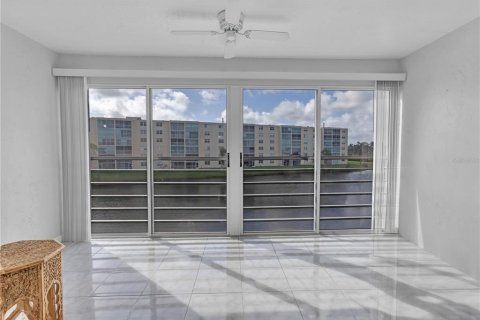 Condominio en venta en Dania Beach, Florida, 2 dormitorios, 110.55 m2 № 982839 - foto 10