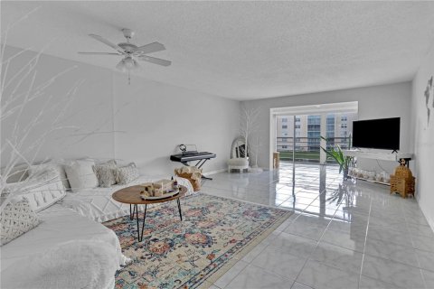 Condominio en venta en Dania Beach, Florida, 2 dormitorios, 110.55 m2 № 982839 - foto 3