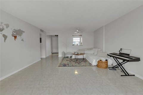 Condominio en venta en Dania Beach, Florida, 2 dormitorios, 110.55 m2 № 982839 - foto 5