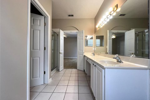 Villa ou maison à louer à Kissimmee, Floride: 4 chambres, 235.41 m2 № 1341108 - photo 30