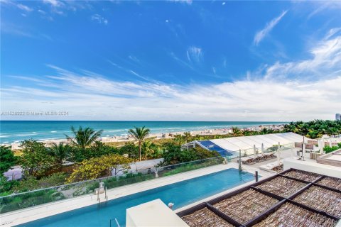 Copropriété à vendre à Miami Beach, Floride: 2 chambres, 137.5 m2 № 991041 - photo 29