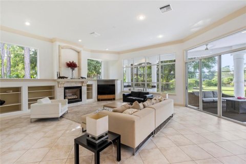 House in Lake Mary, Florida 5 bedrooms, 536.23 sq.m. № 1390202 - photo 30