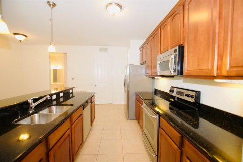 Condominio en venta en Orlando, Florida, 2 dormitorios, 169.36 m2 № 797938 - foto 9