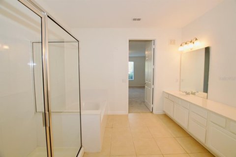 Condominio en venta en Orlando, Florida, 2 dormitorios, 169.36 m2 № 797938 - foto 17