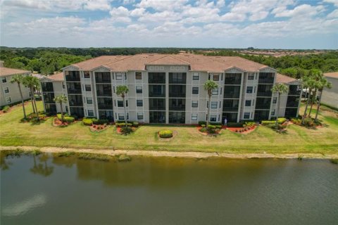 Copropriété à louer à Bradenton, Floride: 2 chambres, 107.4 m2 № 218910 - photo 16