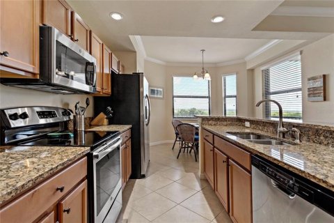 Copropriété à louer à Bradenton, Floride: 2 chambres, 107.4 m2 № 218910 - photo 13