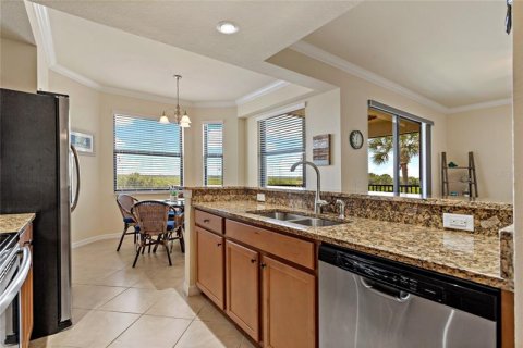 Copropriété à louer à Bradenton, Floride: 2 chambres, 107.4 m2 № 218910 - photo 12