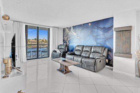 Copropriété à vendre à Hollywood, Floride: 2 chambres, 113.43 m2 № 1293035 - photo 16