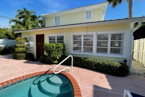 Casa en alquiler en Palm Beach, Florida, 3 dormitorios, 146.41 m2 № 654517 - foto 15