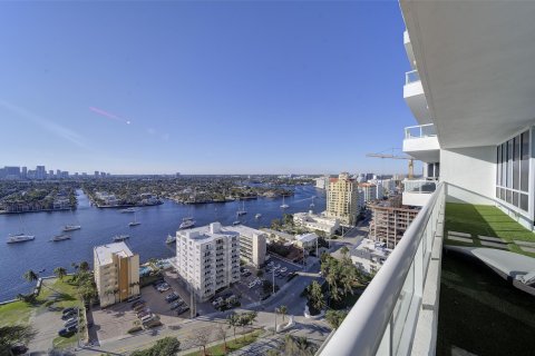 Condo in Fort Lauderdale, Florida, 3 bedrooms  № 981691 - photo 3