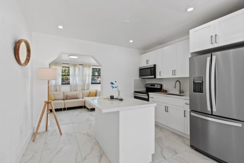 Casa en venta en Hollywood, Florida, 3 dormitorios, 95.13 m2 № 981650 - foto 10