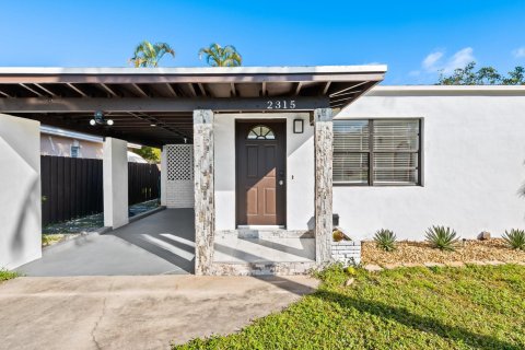 Villa ou maison à vendre à Hollywood, Floride: 3 chambres, 95.13 m2 № 981650 - photo 15