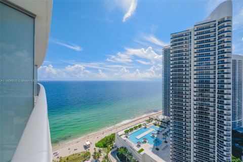 Condominio en venta en Hollywood, Florida, 2 dormitorios, 100.98 m2 № 780788 - foto 22