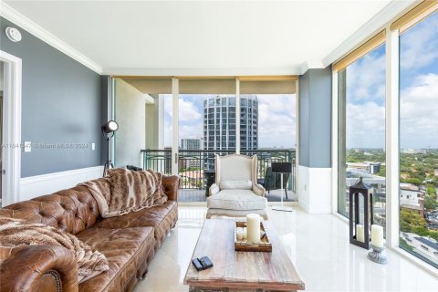 Condo in Miami, Florida, 1 bedroom  № 1320586 - photo 9