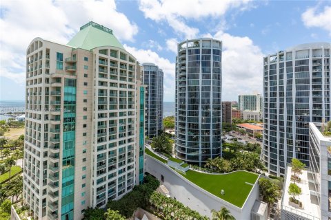 Condo in Miami, Florida, 1 bedroom  № 1320586 - photo 21