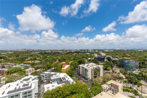 Condo in Miami, Florida, 1 bedroom  № 1320586 - photo 12