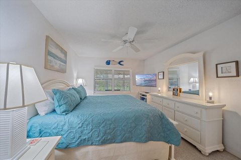 Condo in Sarasota, Florida, 1 bedroom  № 942036 - photo 24