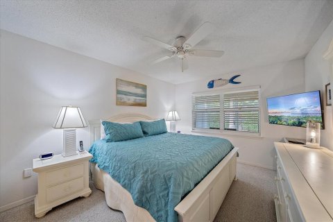 Condo in Sarasota, Florida, 1 bedroom  № 942036 - photo 23