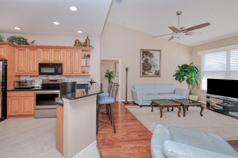 Condo in Punta Gorda, Florida, 3 bedrooms  № 1295667 - photo 8