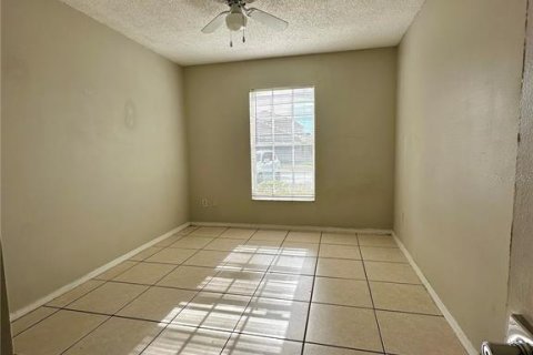 Townhouse in Orlando, Florida 2 bedrooms, 92.44 sq.m. № 1335929 - photo 12