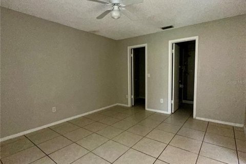 Townhouse in Orlando, Florida 2 bedrooms, 92.44 sq.m. № 1335929 - photo 8