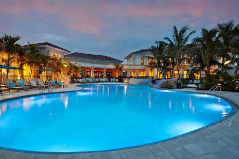 Casa en venta en West Palm Beach, Florida, 4 dormitorios, 354.79 m2 № 654485 - foto 7