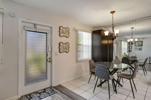 Copropriété à vendre à Deerfield Beach, Floride: 2 chambres, 77.02 m2 № 1188764 - photo 25