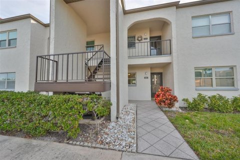 Condominio en venta en Seminole, Florida, 2 dormitorios, 76.18 m2 № 1390684 - foto 1