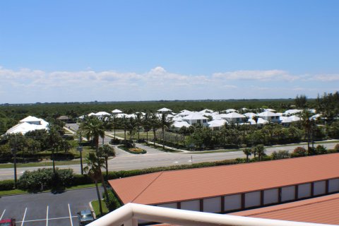 Condominio en venta en Hutchinson Island South, Florida, 2 dormitorios, 110.27 m2 № 641663 - foto 5