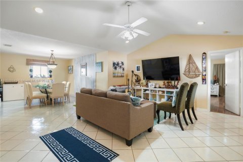 Villa ou maison à vendre à Key Largo, Floride: 4 chambres, 180.69 m2 № 1000285 - photo 13