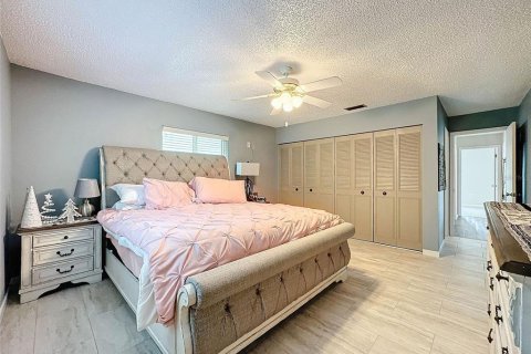 Villa ou maison à vendre à Palm Harbor, Floride: 2 chambres, 135.92 m2 № 1344349 - photo 13