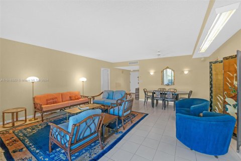 Condominio en venta en Key Biscayne, Florida, 2 dormitorios, 148.64 m2 № 967320 - foto 21