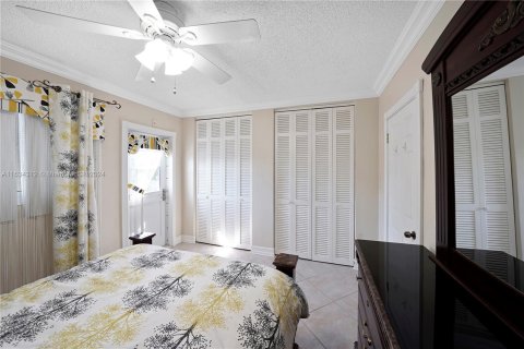 Copropriété à vendre à Hallandale Beach, Floride: 1 chambre, 72.93 m2 № 1294743 - photo 13