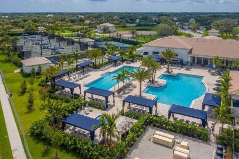 Villa ou maison à vendre à Delray Beach, Floride: 4 chambres, 199.93 m2 № 1097502 - photo 1