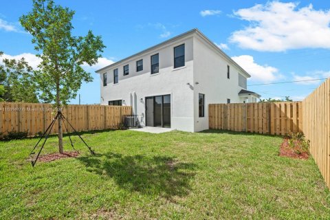 Adosado en venta en Miami, Florida, 4 dormitorios № 1429981 - foto 4