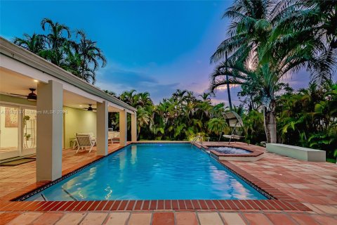 Casa en venta en Pinecrest, Florida, 4 dormitorios, 173.73 m2 № 1096171 - foto 20