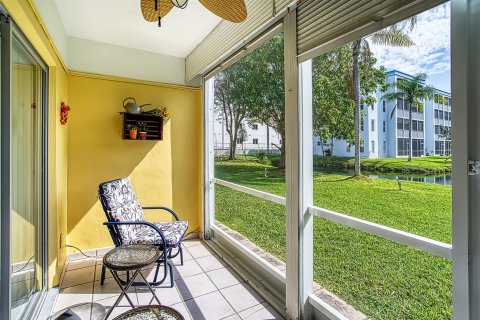 Condominio en venta en Dania Beach, Florida, 1 dormitorio, 78.97 m2 № 1186385 - foto 17