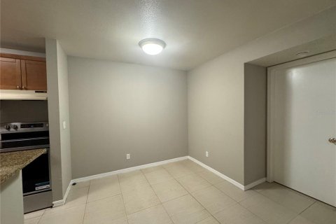 Condominio en venta en Orlando, Florida, 2 dormitorios, 87.61 m2 № 1082118 - foto 4