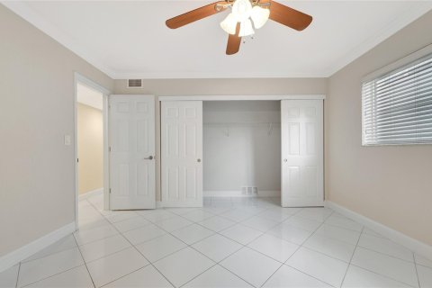 Copropriété à vendre à Fort Lauderdale, Floride: 2 chambres, 92.9 m2 № 1117940 - photo 15