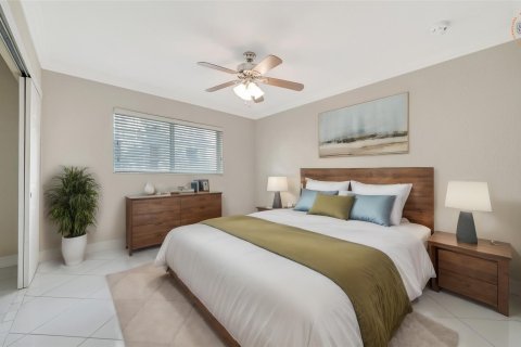 Condominio en venta en Fort Lauderdale, Florida, 2 dormitorios, 92.9 m2 № 1117940 - foto 17
