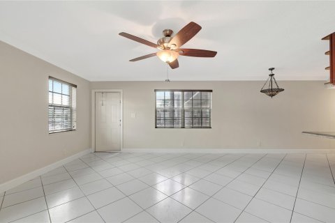 Condominio en venta en Fort Lauderdale, Florida, 2 dormitorios, 92.9 m2 № 1117940 - foto 24