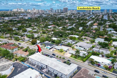 Copropriété à vendre à Fort Lauderdale, Floride: 2 chambres, 92.9 m2 № 1117940 - photo 2