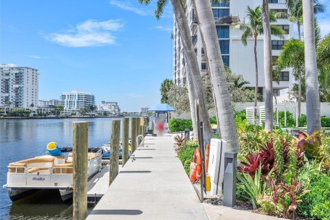 Condo in Fort Lauderdale, Florida, 1 bedroom  № 1294643 - photo 30