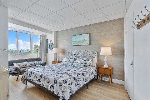 Condo in Fort Lauderdale, Florida, 1 bedroom  № 1294643 - photo 13