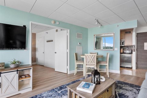 Condo in Fort Lauderdale, Florida, 1 bedroom  № 1294643 - photo 9