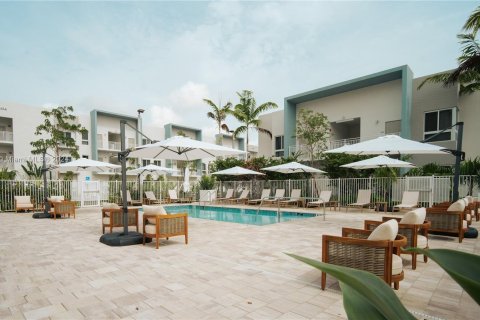 Condo in Dania Beach, Florida, 2 bedrooms  № 1333590 - photo 21