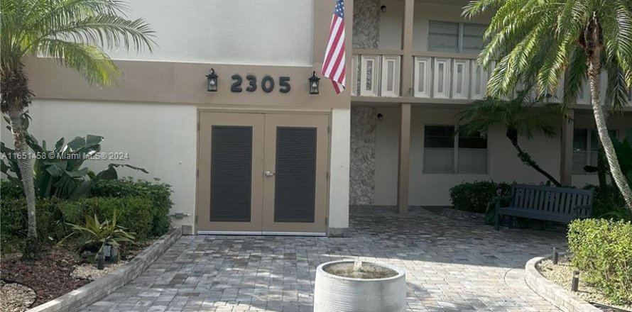 Condominio en Coconut Creek, Florida, 2 dormitorios  № 1333626