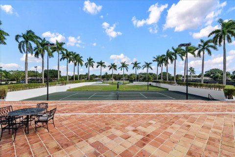 Condo in Wellington, Florida, 2 bedrooms  № 1186291 - photo 6