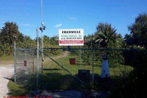 Terreno en venta en Davie, Florida № 1188768 - foto 7